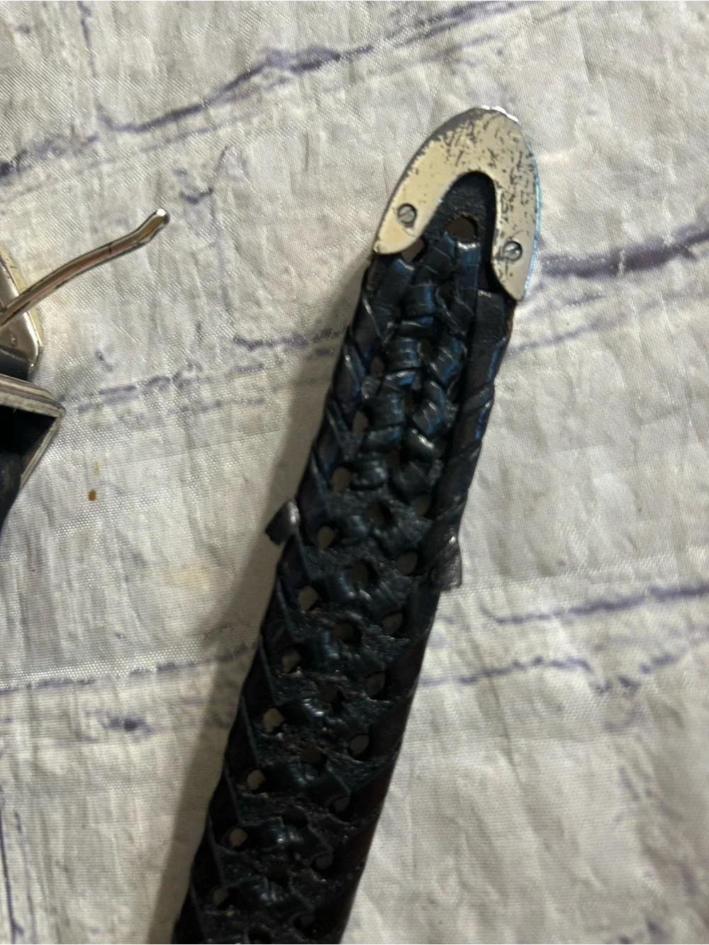 FOSSIL VTG BLACK LEATHER BRAIDED EMBELLISHED BUCKLE & TALBOTS ITALY MADE BELTS L